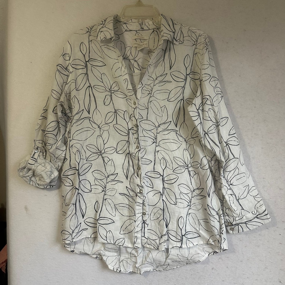 Cynthia Rowley Womens Linen Button Down Shirt White Black Leaf Print Size Medium